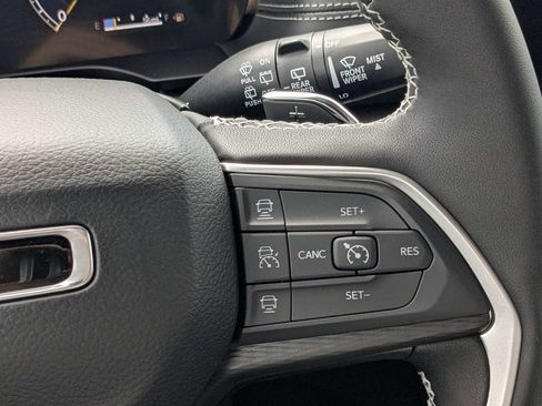 New 2026 Jeep Grand Cherokee L 2WD image 25