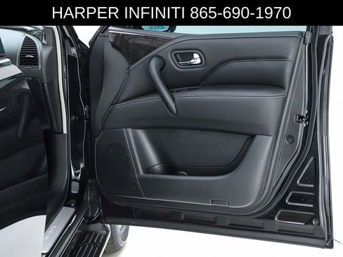 Used 2024 INFINITI QX80 Luxe w/ Cargo Package AWD/4WD image 31