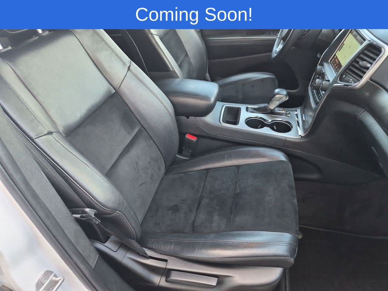 Used 2018 Jeep Grand Cherokee Altitude AWD/4WD image 21