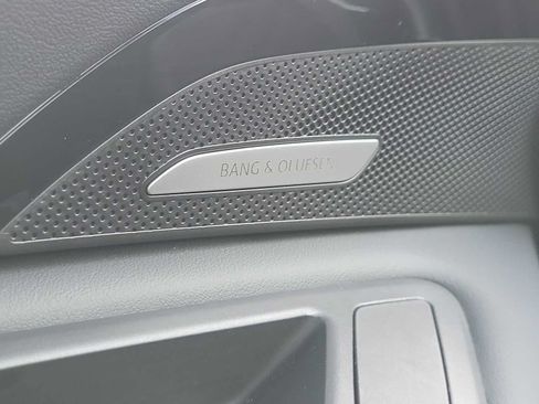 Certified 2025 Audi Q5 Premium Plus w/ Premium Plus AWD/4WD image 30