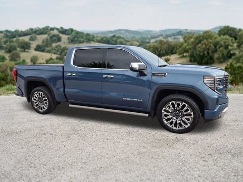 Used 2025 GMC Sierra 1500 Denali Ultimate AWD/4WD image 14