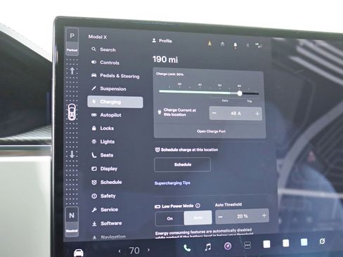 Used 2022 Tesla Model X Plaid image 24