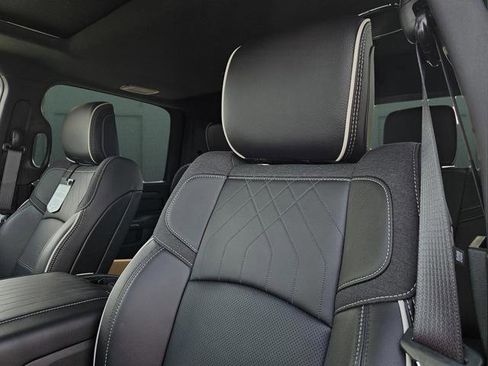 New 2025 RAM 3500 Limited AWD/4WD image 12