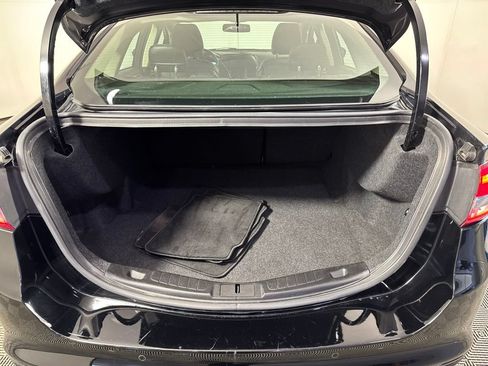 Used 2017 Ford Fusion Titanium AWD/4WD image 19