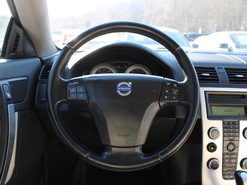 Used 2013 Volvo C70 T5 w/ Climate Pkg image 36