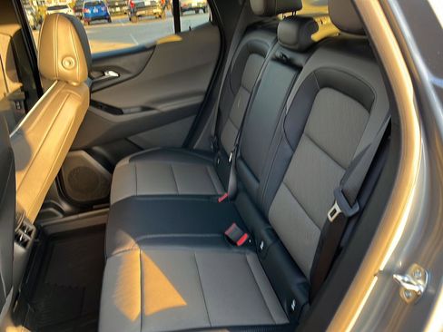 New 2026 Chevrolet Equinox LT w/ Convenience Package II image 25