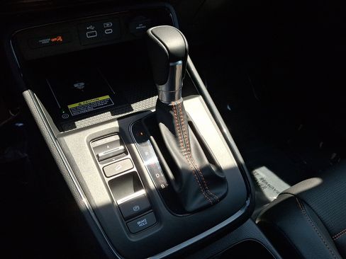 Used 2024 Honda CR-V Sport Touring image 18