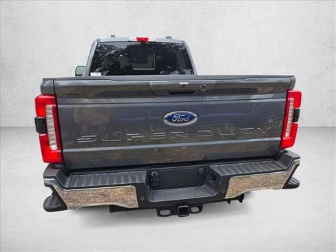 New 2026 Ford F250 Lariat w/ Lariat Premium Package image 7