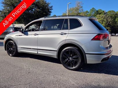 Used 2022 Volkswagen Tiguan SE R-Line
