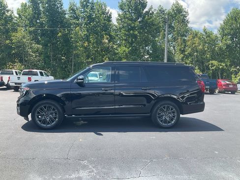 New 2027 Ford Expedition Max Platinum w/ Stealth Appearance Package AWD/4WD image 8
