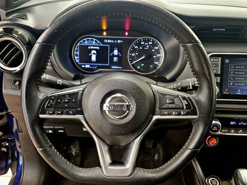Used 2018 Nissan Kicks SR w/ Exterior Package image 31