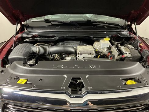 Used 2022 RAM 1500 Limited image 8