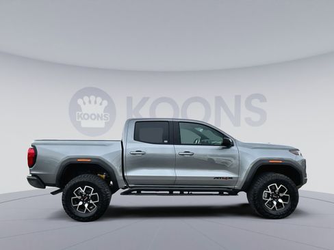 Used 2025 GMC Canyon AT4 w/ AT4X Package image 8