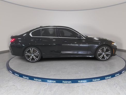 Certified 2024 BMW 330i Sedan w/ Convenience Package RWD image 4