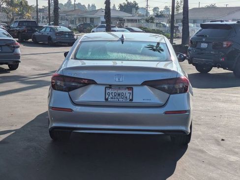 Certified 2025 Honda Civic Sport image 18