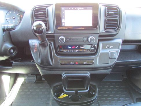 Used 2026 RAM ProMaster 2500 w/ Convenience Group FWD image 21