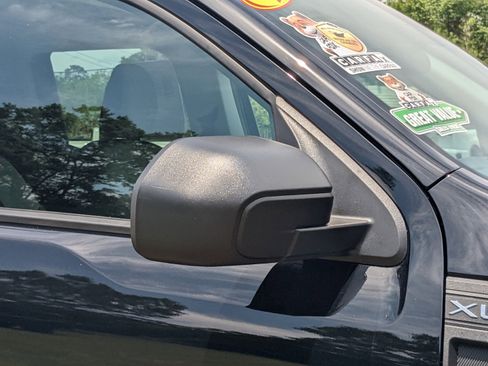 Certified 2022 Ford Maverick XLT w/ Equipment Group 300A Standard image 12