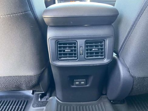 Used 2025 Toyota RAV4 XLE w/ Convenience Package FWD image 20