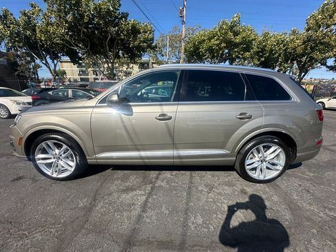 Used 2017 Audi Q7 3.0T Prestige AWD/4WD image 8