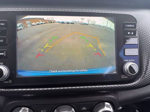 Used 2023 Nissan Kicks SV w/ Interior Electronics Package image 11