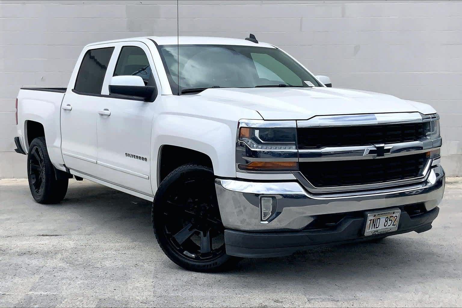 Used 2018 Chevrolet Silverado 1500 LT w/ All Star Edition RWD image 21