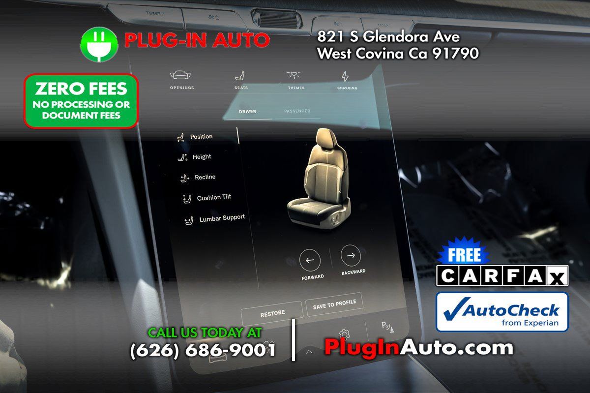 Used 2024 Lucid Air Pure RWD image 23