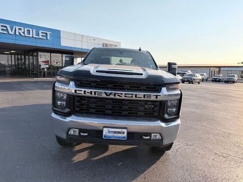 Used 2022 Chevrolet Silverado 2500 LT w/ Convenience Package AWD/4WD image 8