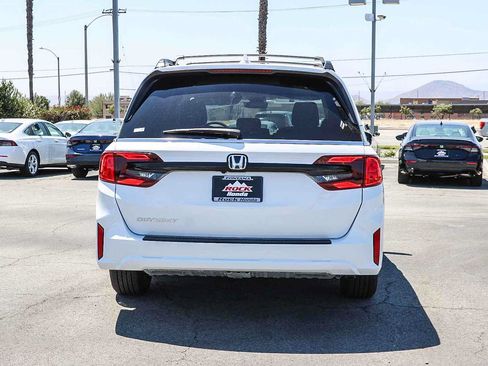 New 2026 Honda Odyssey EX-L image 7