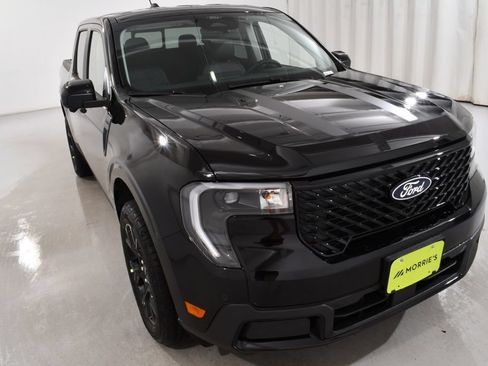 New 2026 Ford Maverick Lariat w/ Black Appearance Package AWD/4WD image 4