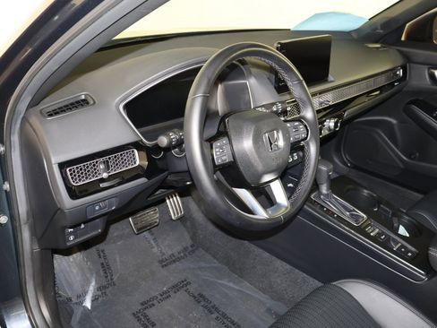 Certified 2024 Honda Civic Sport Touring image 37