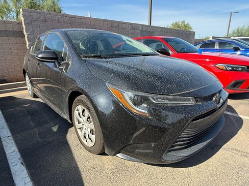 Used 2024 Toyota Corolla LE FWD image 5
