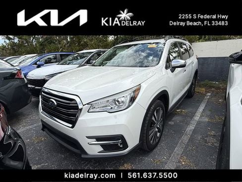 Used 2019 Subaru Ascent Touring image 4