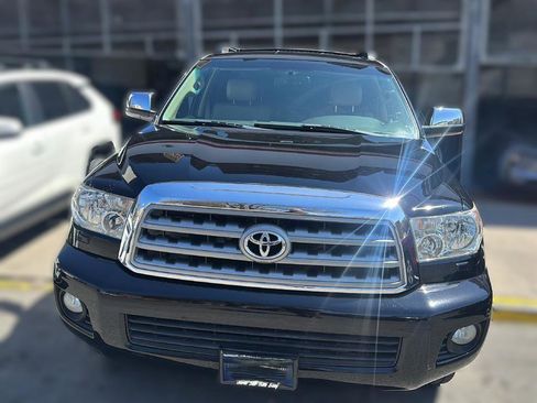 Used 2011 Toyota Sequoia Limited image 3