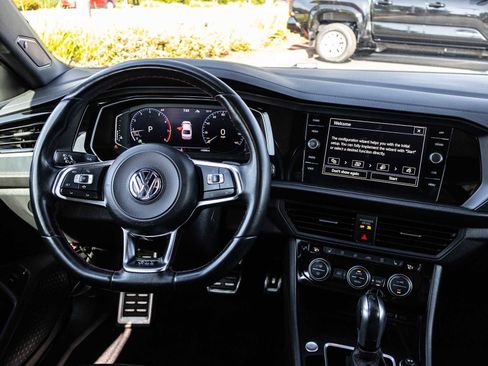 Used 2021 Volkswagen Jetta GLI Autobahn image 21