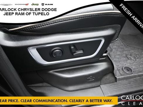 Used 2023 RAM 1500 Laramie AWD/4WD image 40