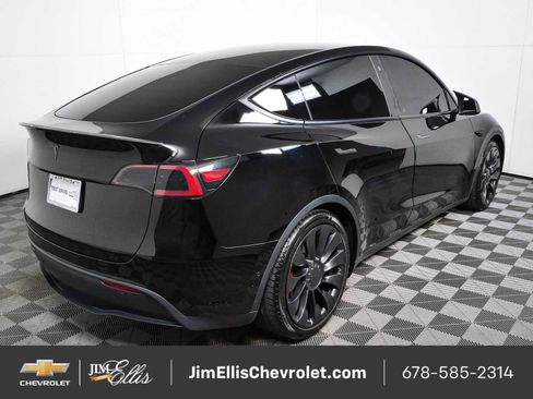 Used 2022 Tesla Model Y Performance AWD/4WD image 3