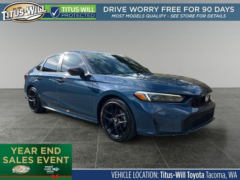 Used 2025 Honda Civic Sport image 1