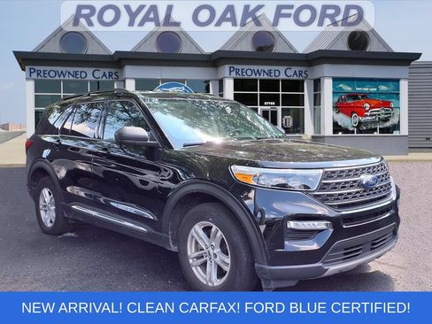 Certified 2023 Ford Explorer XLT w/ Equipment Group 202A AWD/4WD image 1