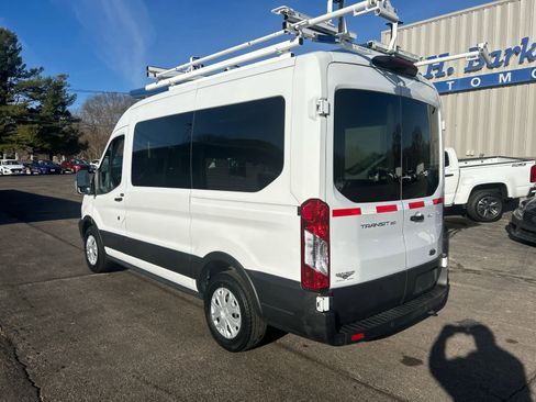 Used 2019 Ford Transit 150 XLT image 5