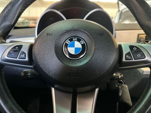 Used 2005 BMW Z4 3.0i RWD image 19