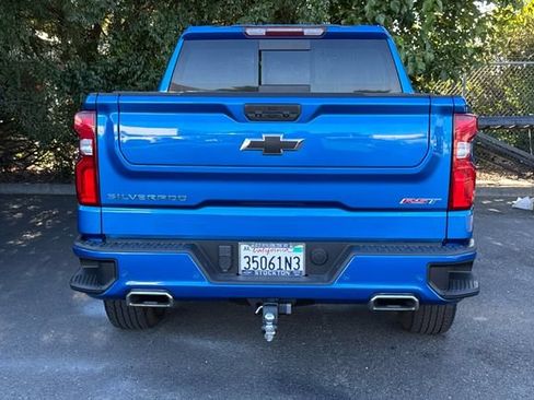 Used 2022 Chevrolet Silverado 1500 RST w/ Convenience Package II AWD/4WD image 5