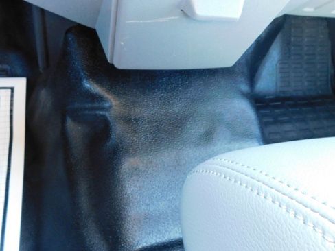 Used 2015 Ford F450 XL w/ Power Equipment Group image 24