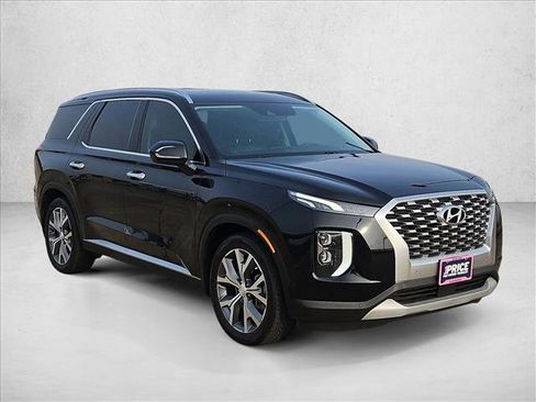 Used 2022 Hyundai Palisade SEL w/ Premium Package image 3