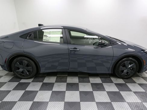 New 2026 Toyota Prius Plug-In Hybrid image 7