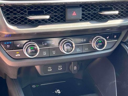 Certified 2025 Acura ADX A-Spec image 24