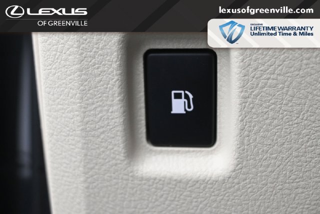 Certified 2023 Lexus GX 460 Premium w/ Premium Plus Package AWD/4WD image 16