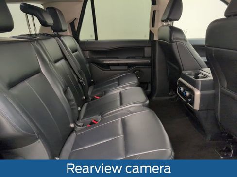 Used 2023 Ford Expedition Max XLT image 18