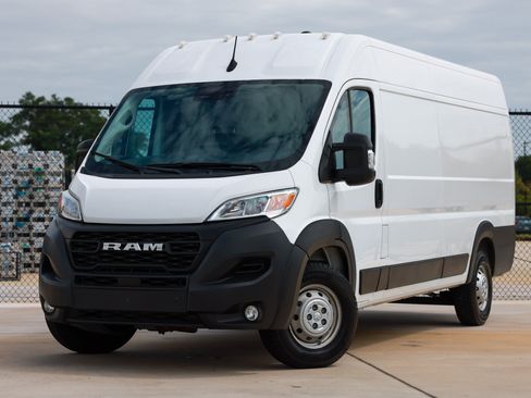 Used 2023 RAM ProMaster 3500 w/ Premium Convenience Group FWD image 1