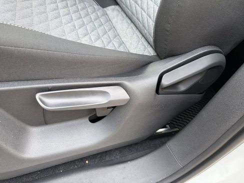 New 2026 Volkswagen Tiguan S image 13