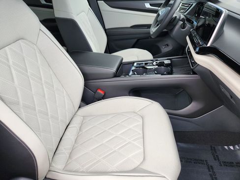 New 2026 Volkswagen Atlas Cross Sport SEL Premium R-Line AWD/4WD image 5